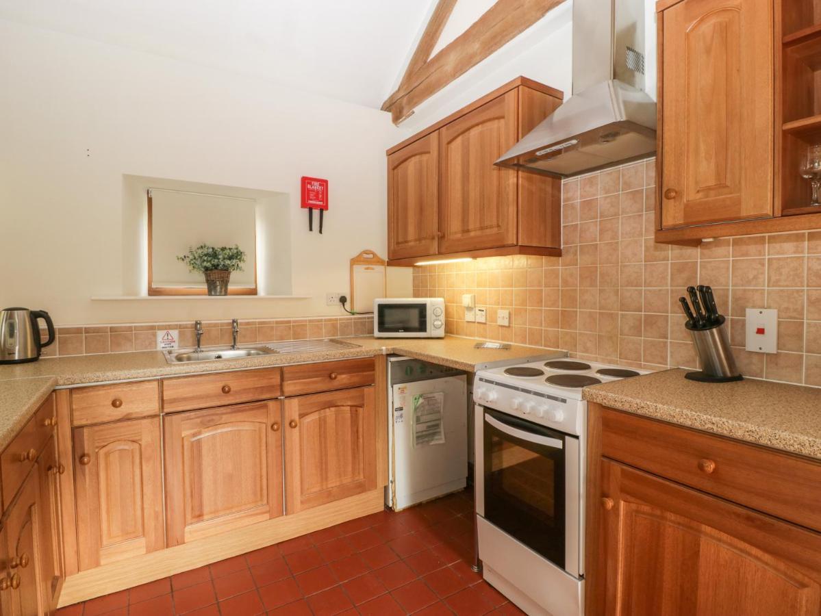 Peartree Cottage ウスター エクステリア 写真