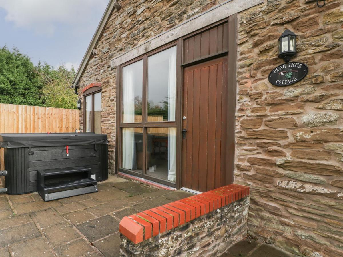 Peartree Cottage ウスター エクステリア 写真